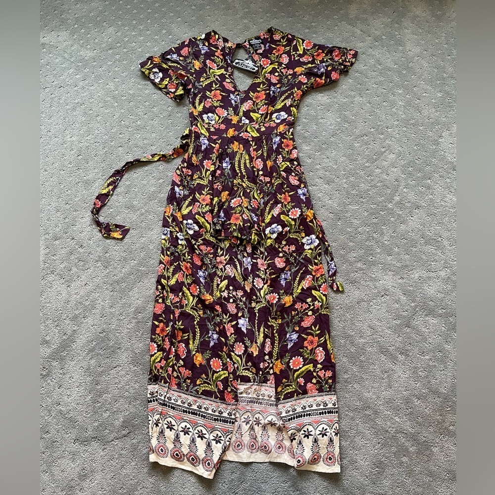 NWT Angie Romper With Maxi Skirt Overlay Keyhole Back Size Small